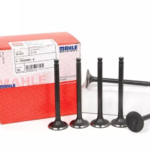 Válvula de admisión para motor Isuzu 6BG1 #1125511650
