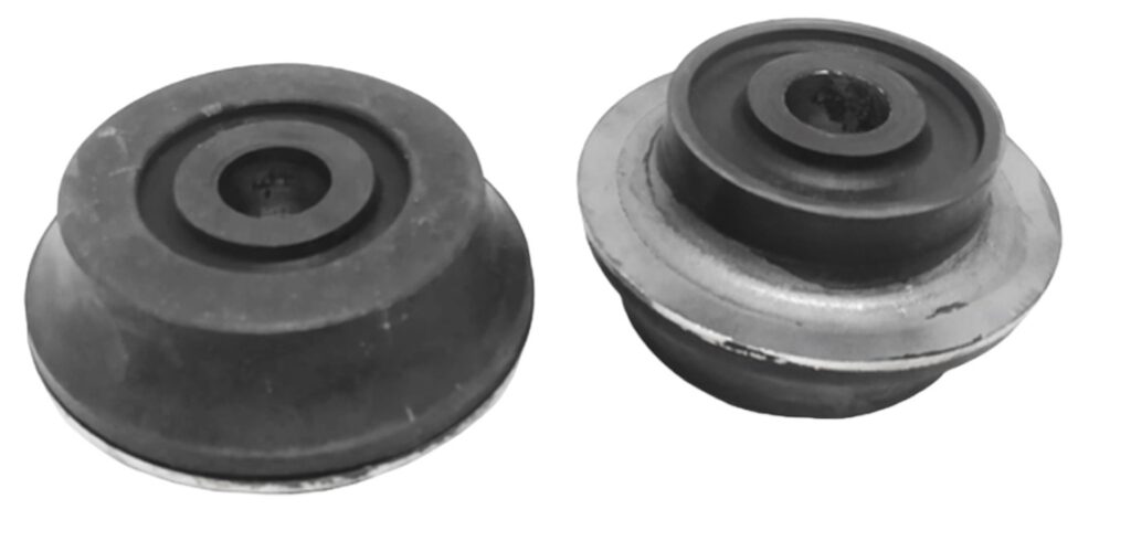 Soporte trasero motor Isuzu 6BG1 XCMG XE215C  #800104934