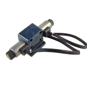 Valvula de control Bomba hidrostática Komatsu #UC4020962166