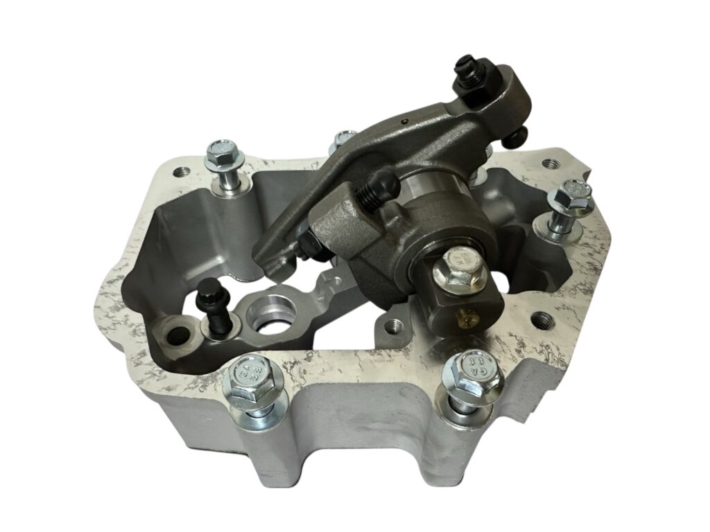 Ensamble cubierta de Culatin Motor SAA6D125E-3  #6156-11-7100