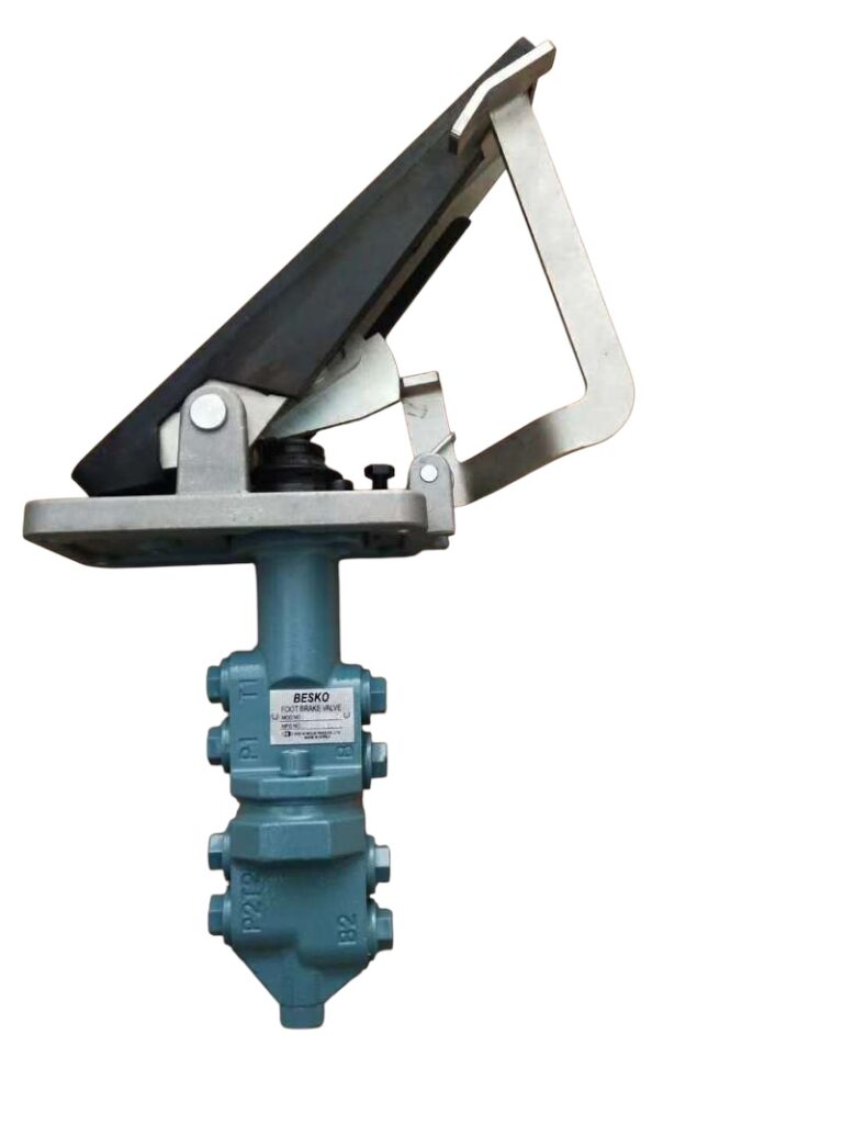 Pedal de Freno Excavadoras Hyundai  #31Q5-30110