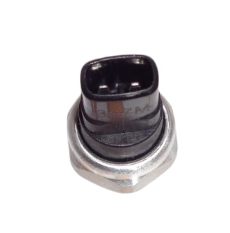 Switch de presion A/C Equipos Hyundai  #A8220-010-00-2